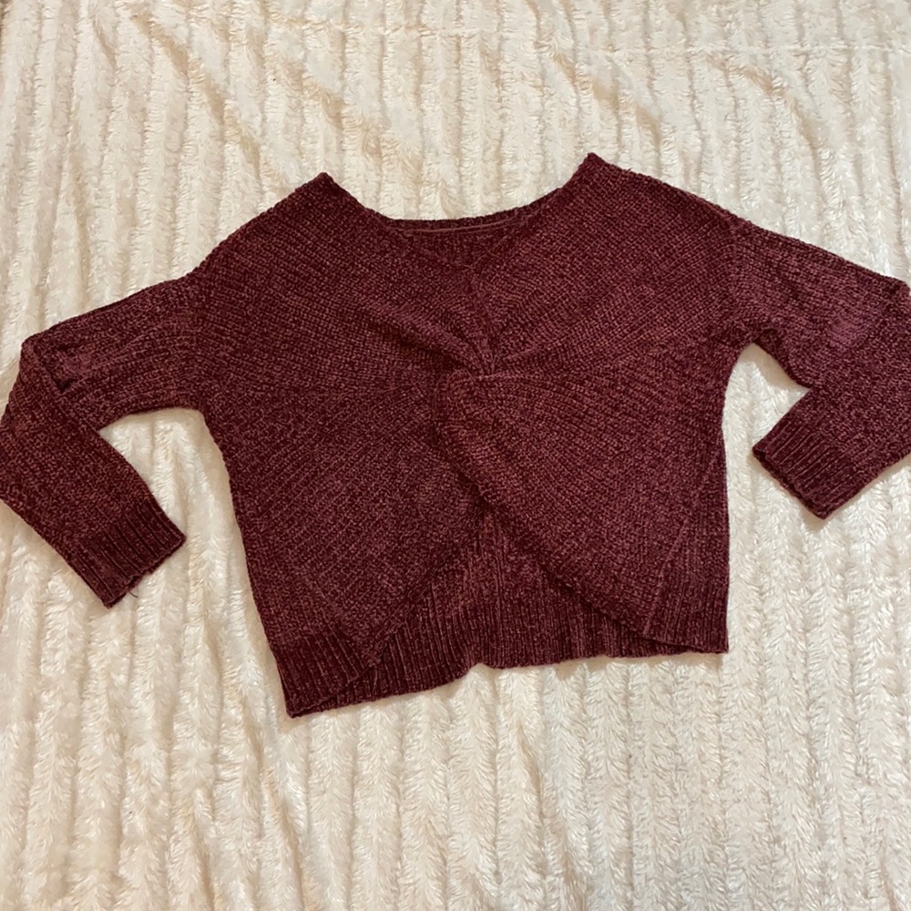 Maroon sweater with knot size large long sleeve wide scoop neck soft stretchy
